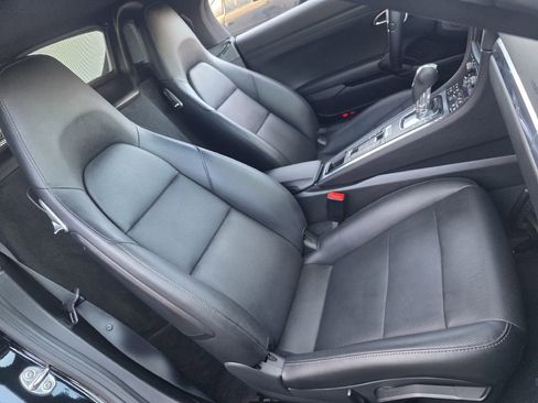 Used 2014 Porsche Boxster RWD image 29