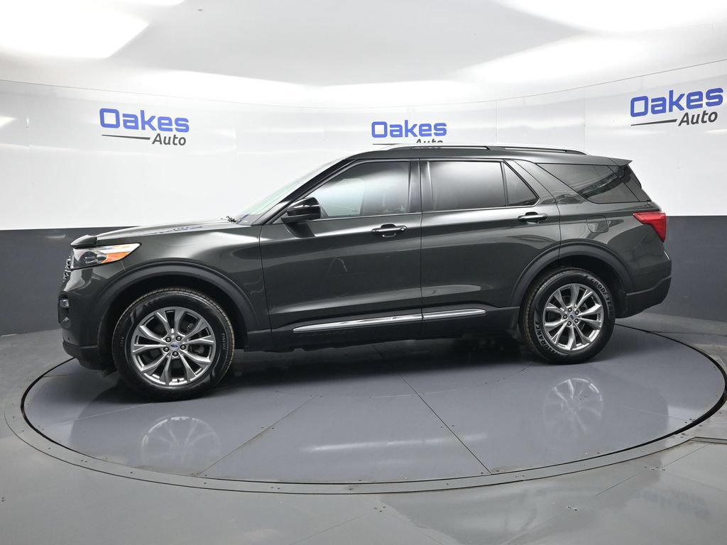 Used 2023 Ford Explorer Limited AWD/4WD image 4