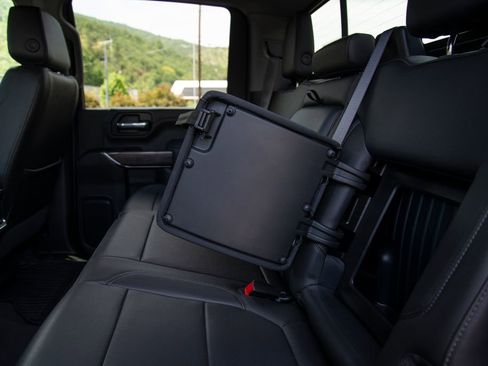 Used 2022 Chevrolet Silverado 2500 LTZ w/ LTZ Plus Package AWD/4WD image 16