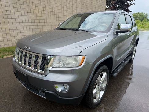 Used 2012 Jeep Grand Cherokee Overland w/ Mopar Chrome Edition Group AWD/4WD image 1