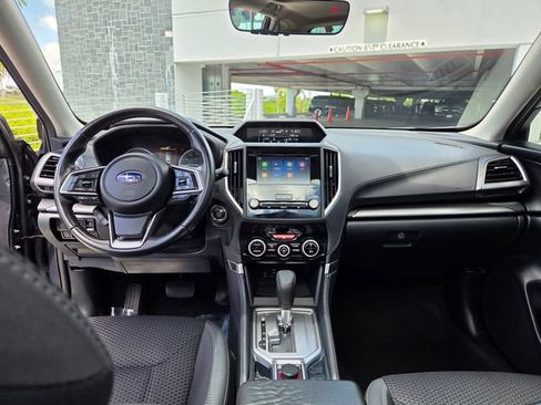 Certified 2024 Subaru Forester Premium AWD/4WD image 27