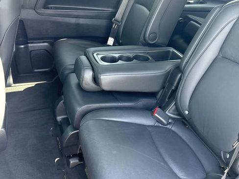 Certified 2025 Honda Odyssey EX-L image 11