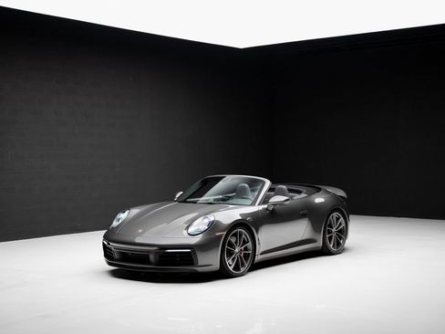 Used 2021 Porsche 911 Carrera 4S image 6