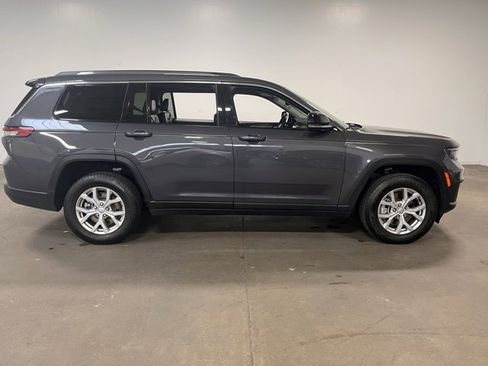 Used 2021 Jeep Grand Cherokee L Limited image 2