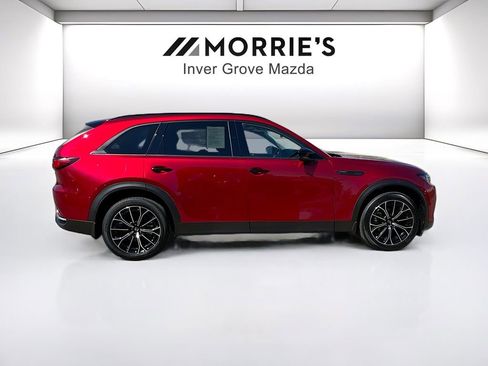 Used 2025 MAZDA CX-70 Plug-In Hybrid w/ Premium Pkg image 4