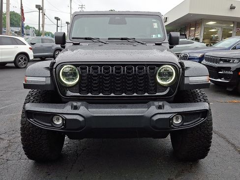 Certified 2026 Jeep Wrangler Unlimited Sport AWD/4WD image 2