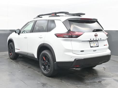 New 2026 Nissan Rogue SV image 6