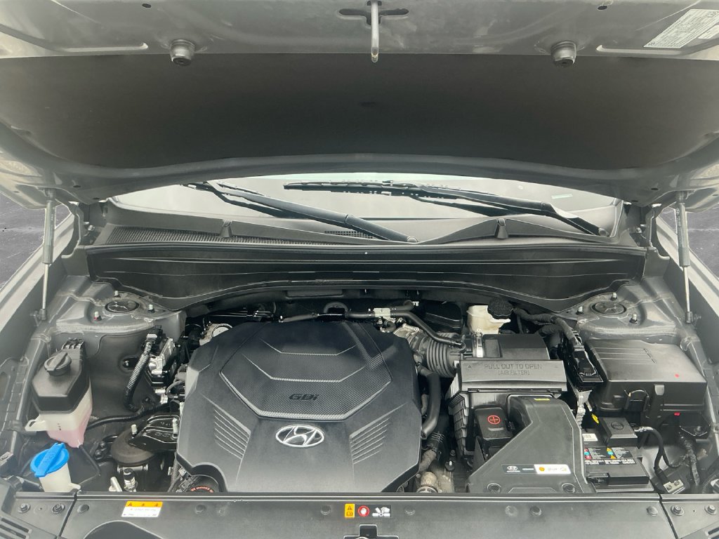 Used 2021 Hyundai Palisade Limited w/ Cargo Package AWD/4WD image 18