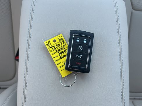 New 2025 Jeep Grand Cherokee Limited w/ Luxury Tech Group II image 24