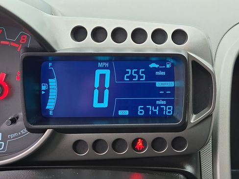 Used 2015 Chevrolet Sonic LT w/ Fun and Sun Package image 13