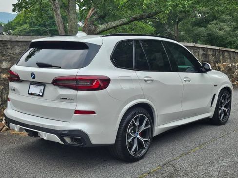 Used 2023 BMW X5 xDrive45e w/ Executive Package AWD/4WD image 10
