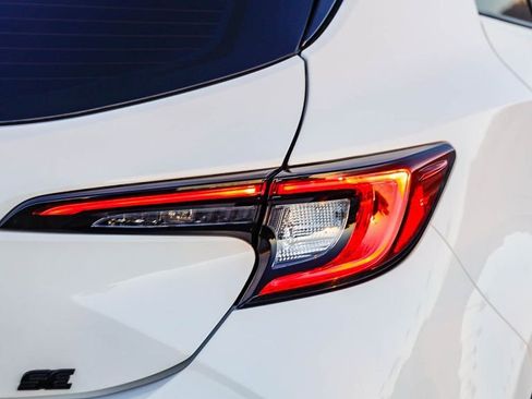 Used 2024 Toyota Corolla SE image 10