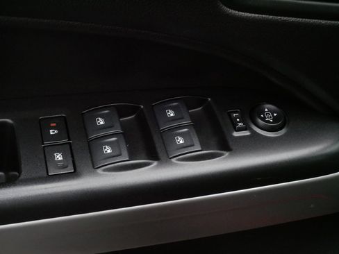Used 2018 Chevrolet Colorado LT w/ LT Convenience Package AWD/4WD image 19