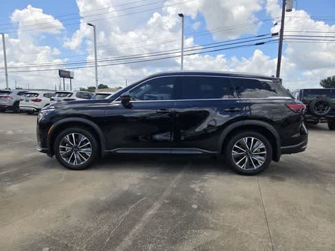 Certified 2027 INFINITI QX60 Luxe w/ Cargo Package FWD image 3