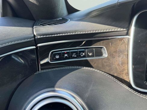 Used 2017 Mercedes-Benz S 63 AMG 4MATIC Coupe image 27