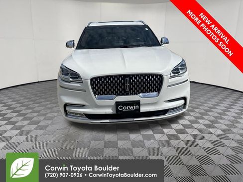 Used 2020 Lincoln Aviator Black Label w/ Dynamic Handling Package AWD/4WD image 2