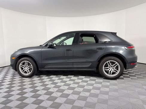 Used 2020 Porsche Macan AWD/4WD image 2