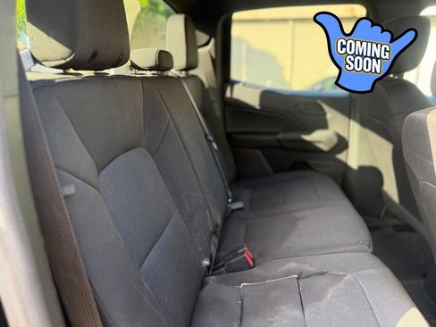 Used 2023 Chevrolet Colorado W/T RWD image 14
