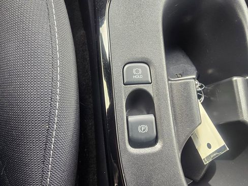 Certified 2023 Toyota Corolla SE image 26