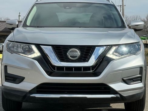 Used 2019 Nissan Rogue SV FWD image 9