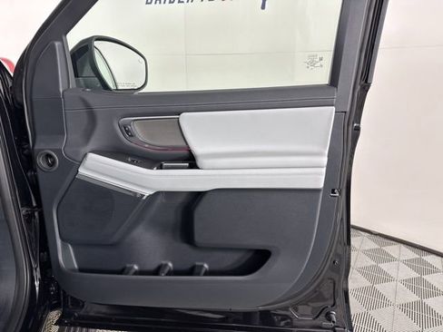 New 2025 Ford Expedition Max Platinum w/ Driver's Package image 22