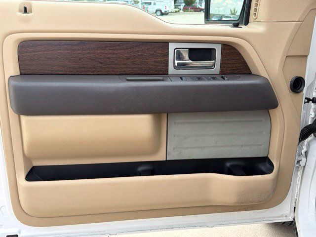 Used 2013 Ford F150 Lariat w/ Lariat Chrome Pkg AWD/4WD image 17