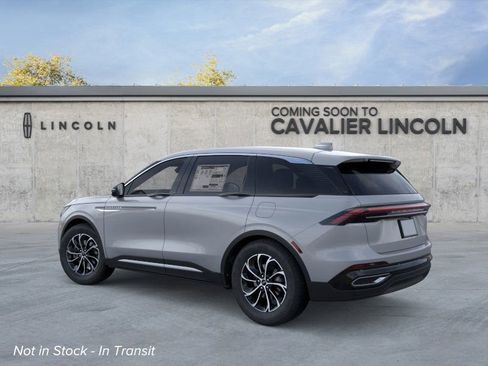 New 2026 Lincoln Nautilus Premier image 4