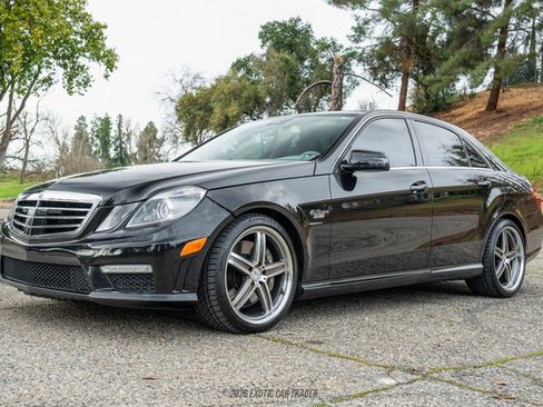 Used 2010 Mercedes-Benz E 63 AMG Sedan image 14