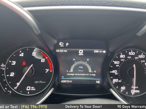 Used 2022 Alfa Romeo Giulia Ti image 19