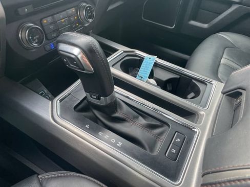 Used 2018 Ford F150 Platinum w/ Equipment Group 701A Luxury AWD/4WD image 17