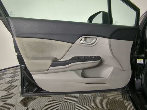 Used 2014 Honda Civic LX image 29