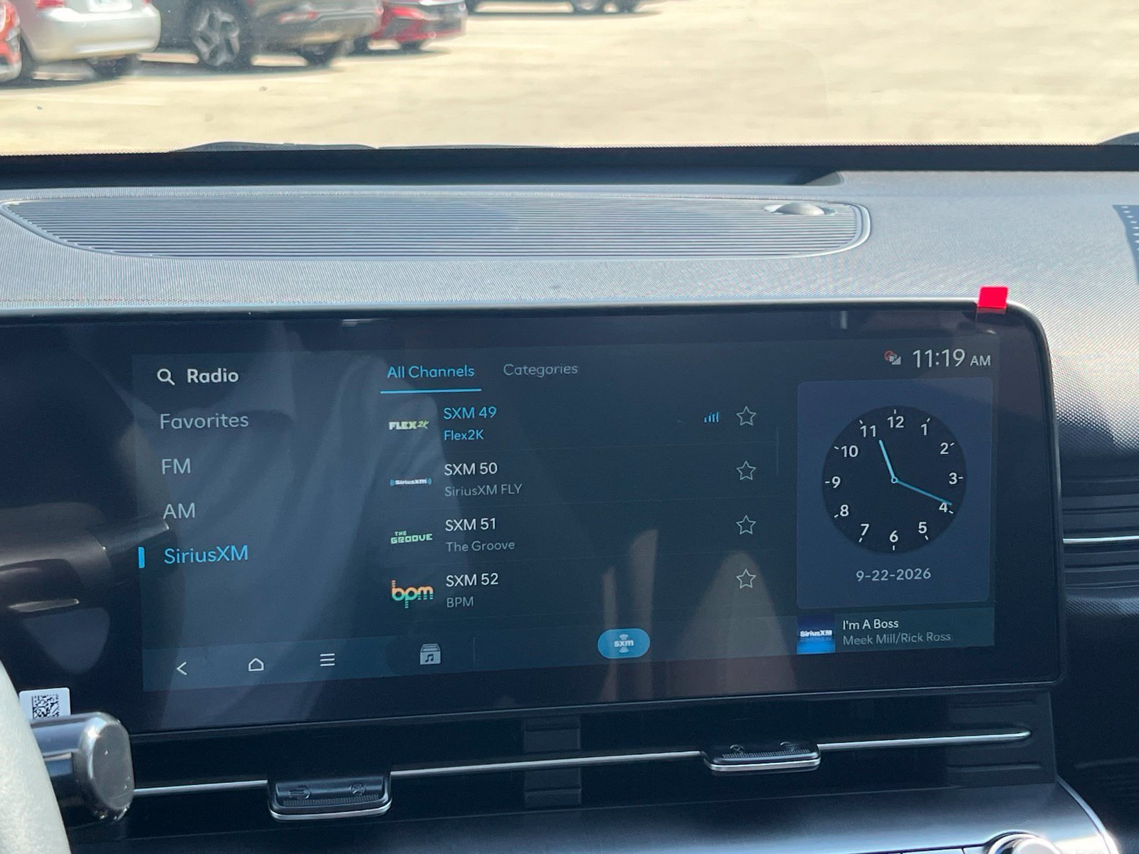 New 2027 Hyundai Kona SE FWD image 28