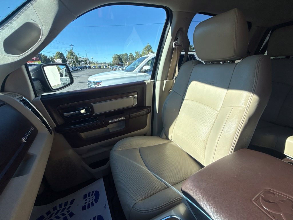 Used 2017 RAM 1500 Laramie w/ Protection Group AWD/4WD image 27