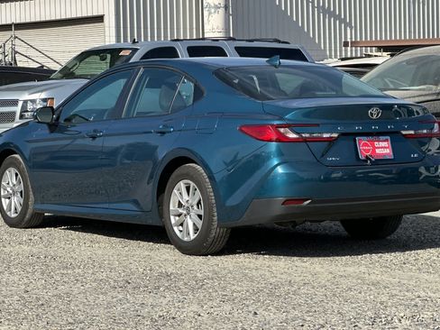 Used 2025 Toyota Camry LE FWD image 7