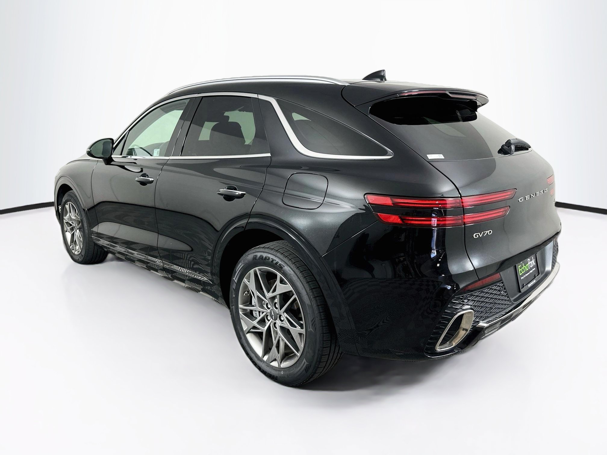 Used 2025 Genesis GV70 2.5T AWD/4WD image 5