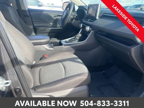 Used 2024 Toyota RAV4 XLE image 17