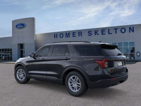 New 2026 Ford Explorer Active image 4