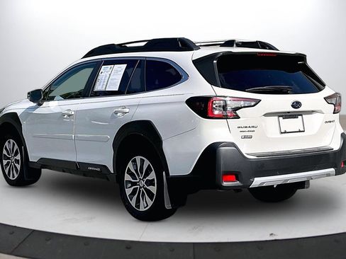 Used 2024 Subaru Outback Limited AWD/4WD image 6