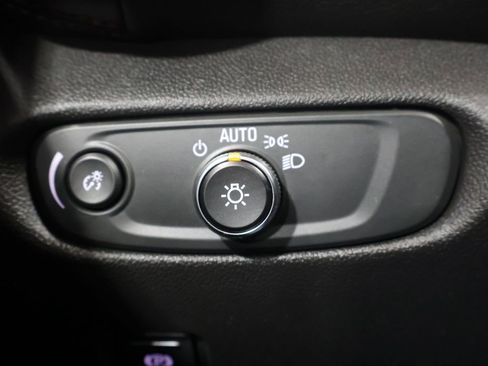 Used 2022 Chevrolet Blazer RS w/ Driver Confidence II Package image 34