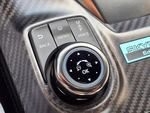 Certified 2024 Nissan GT-R w/ Floor Mat Package image 29