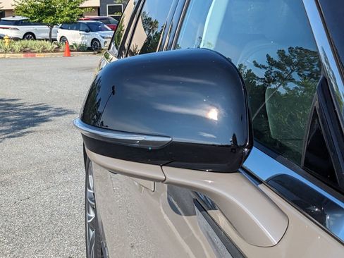 New 2025 Lincoln Aviator 2WD w/ Equipment Group 101A image 12