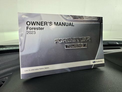 Used 2023 Subaru Forester Touring AWD/4WD image 36