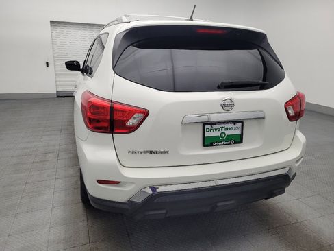 Used 2017 Nissan Pathfinder S FWD image 6