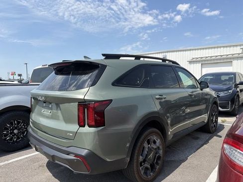 Used 2024 Kia Sorento X-Line EX AWD/4WD image 3