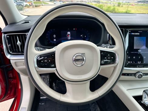 Used 2024 Volvo S60 B5 Core image 14