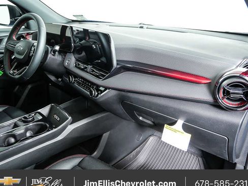 New 2026 Chevrolet Equinox RS w/ Convenience Package III AWD/4WD image 24