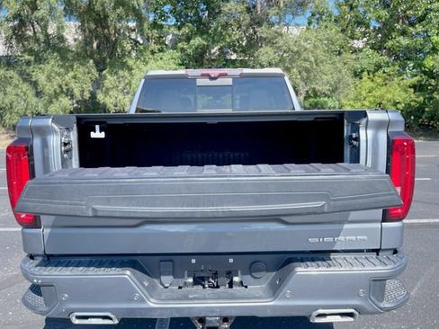 Used 2020 GMC Sierra 1500 Denali w/ Denali Ultimate Package AWD/4WD image 38