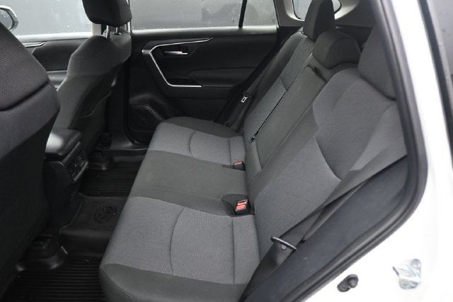 Used 2025 Toyota RAV4 XLE w/ Convenience Package AWD/4WD image 19