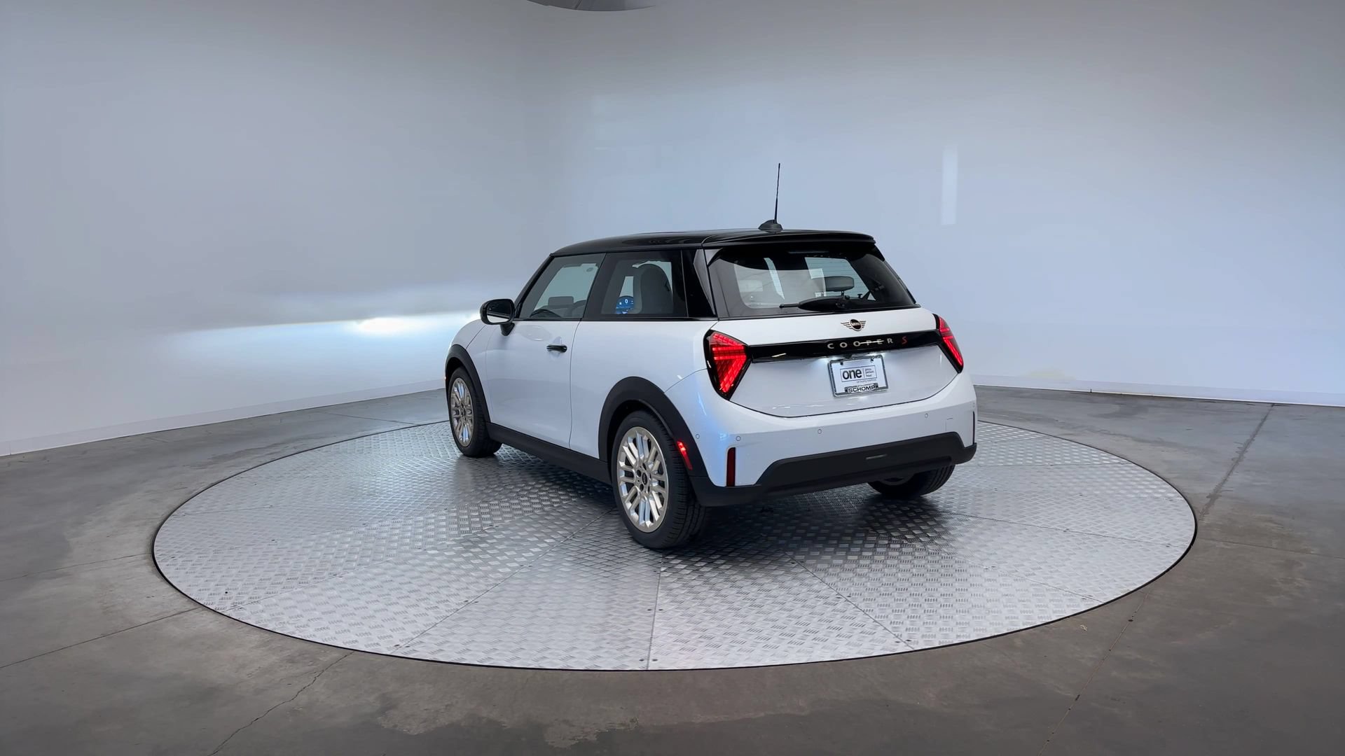 Certified 2026 MINI Cooper S FWD image 9