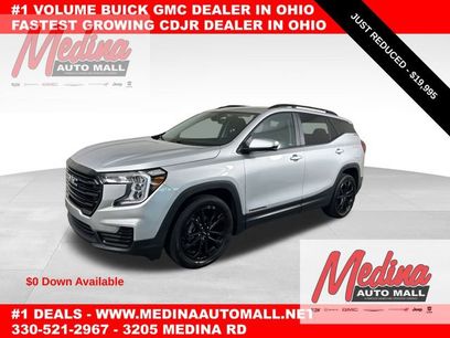 Used 2022 GMC Terrain SLE w/ Driver Convenience Package